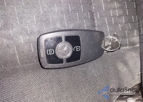 2023 Mercedes-Benz Sprinter 2500 Standard Roof 4-Cyl Diesel z USA, uszkodzony, nr VIN W1Y4KBHY5PT121838